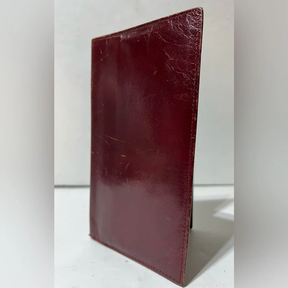 Cordovan Hide Renwick BiFold Wallet Card Holder Bi-Fold Made in Canada 7x4”
